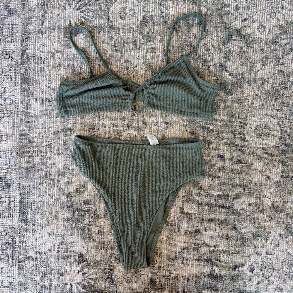 Aerie Olive Green Bikini Set Shimmer Ribbed Spring Summer Beach L/XL - Picture 2 of 8